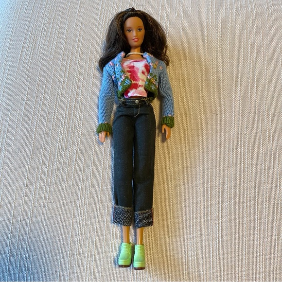 Barbie 1998 Generation Girl Lara - Picture 2 of 13